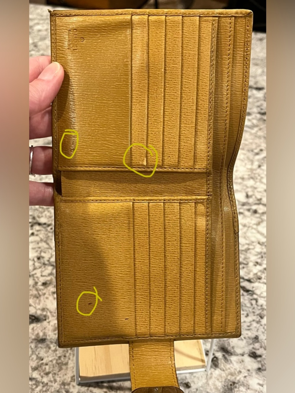 Gucci Dijon Yellow Leather Bifold Wallet with Silver-Tone Logo - Picture 8 of 13